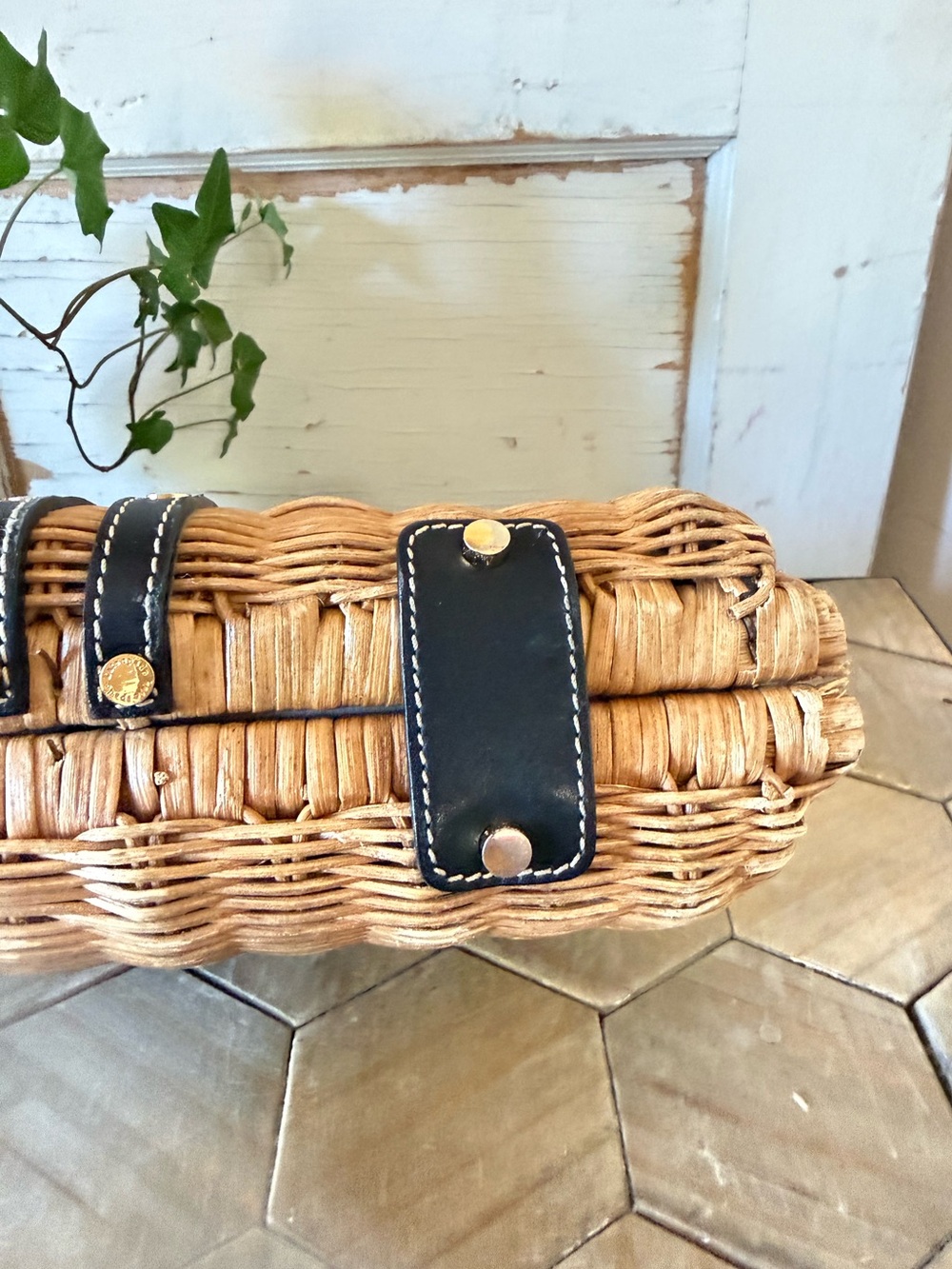 Vintage Kate Spade New York Wicker & Leather Satchel, Honey Rattan, + Dust Bag - Picture 10 of 15